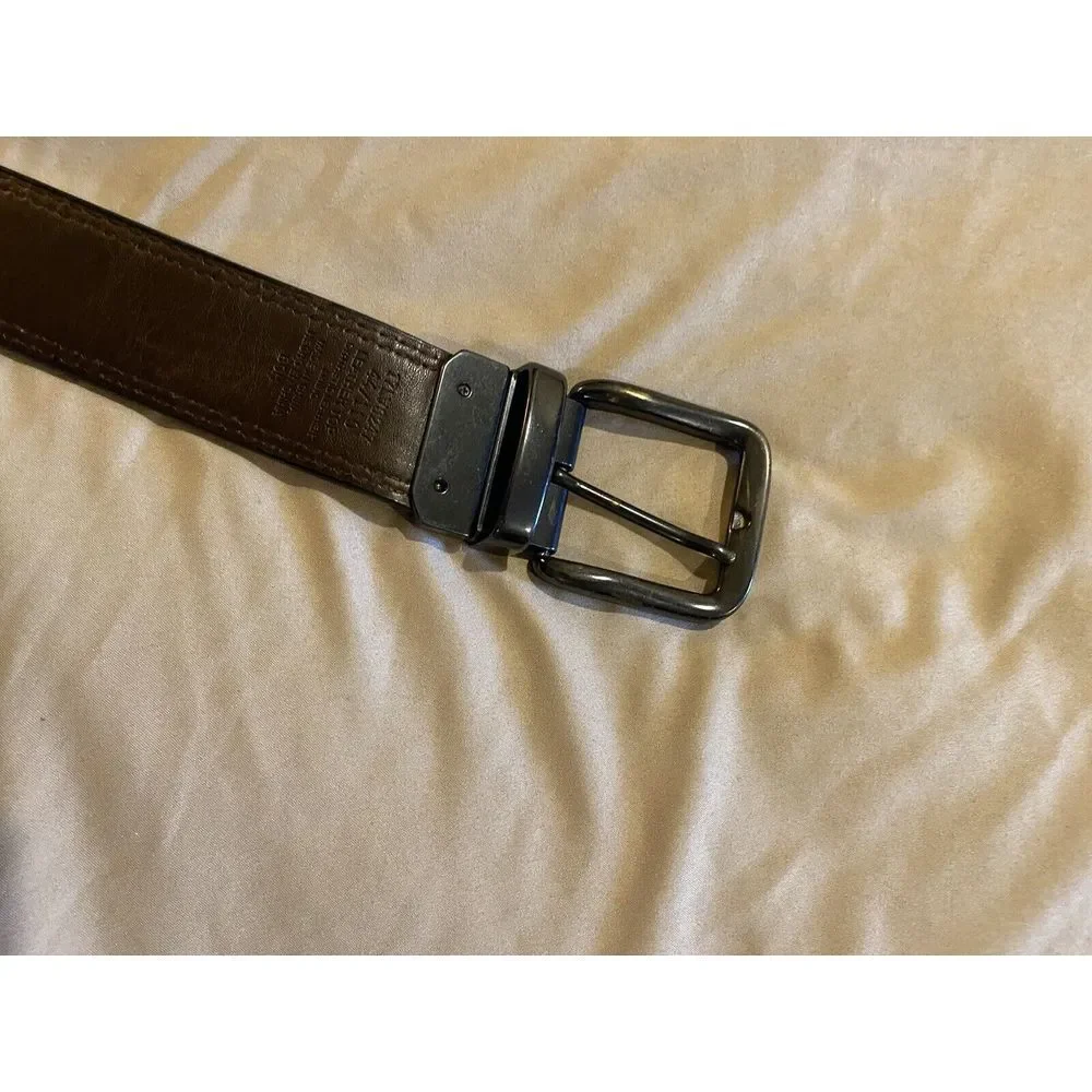 LEVI'S Reversible Casual Men's Belt Leather Brown/Black sz 44‎